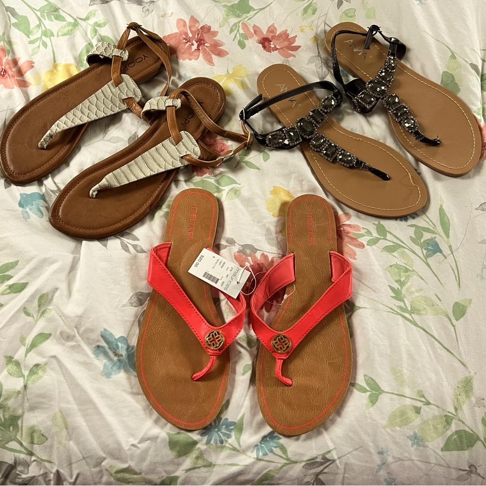 Three Pairs Sandals 🩴 Size 9